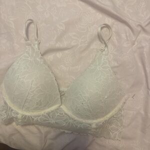 Victoria's Secret Cream Lace Push-Up Bralette